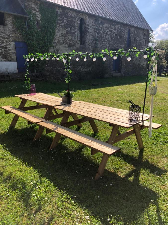 Bayeux - Domaine Le Vivier Bed & Breakfast Castillon  Exterior photo