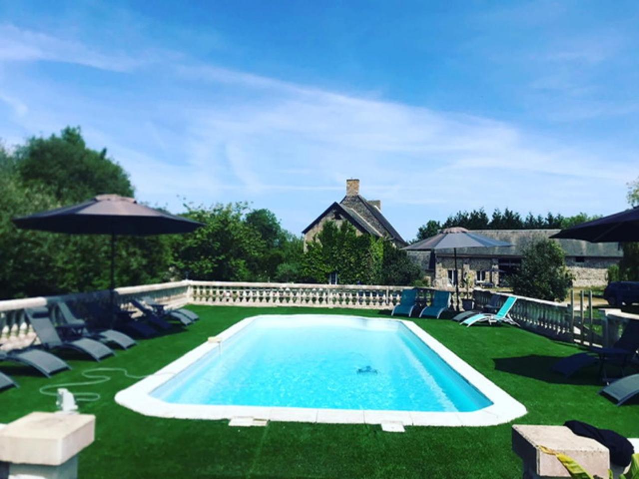 Bayeux - Domaine Le Vivier Bed & Breakfast Castillon  Exterior photo